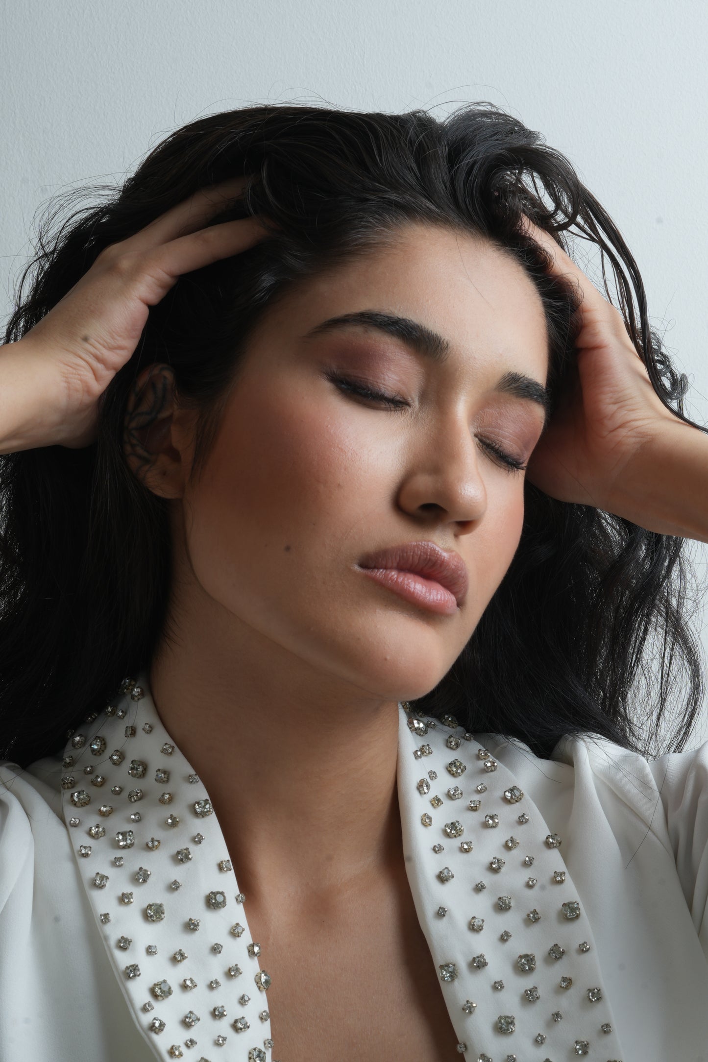 IVORY HAND EMBROIDERED CORD SET